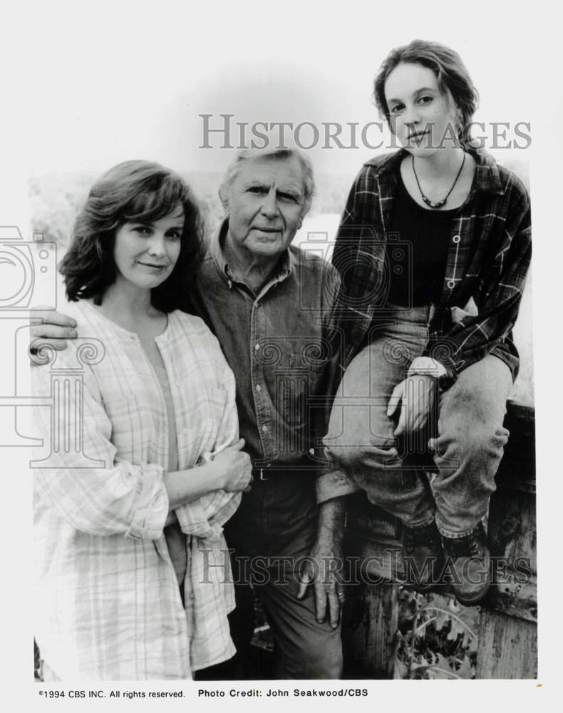 1994 Press Photo &quot;The Gift of Love&quot; Cast Members - srp26033- Historic Images