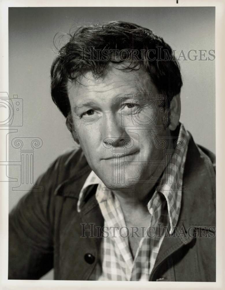 1974 Press Photo Actor Earl Holliman in &quot;Police Woman&quot; TV Series - srp30497- Historic Images