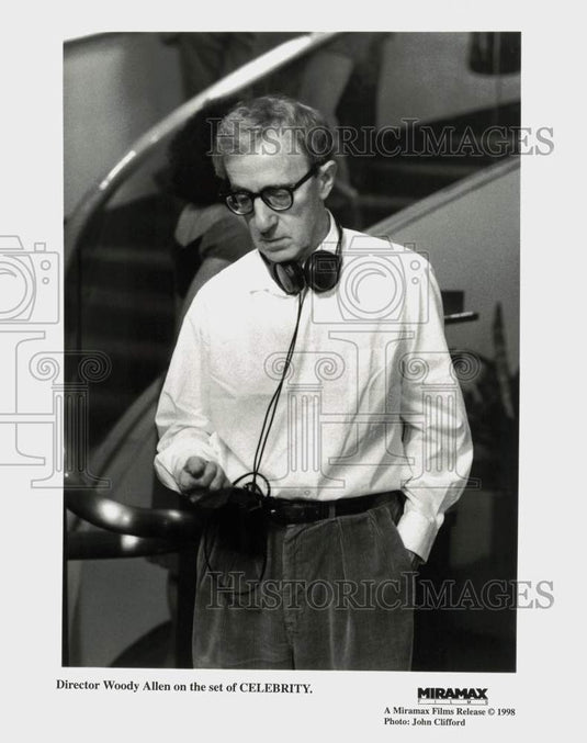 1998 Press Photo Director Woody Allen on the Set of "Celebrity" - srp31032