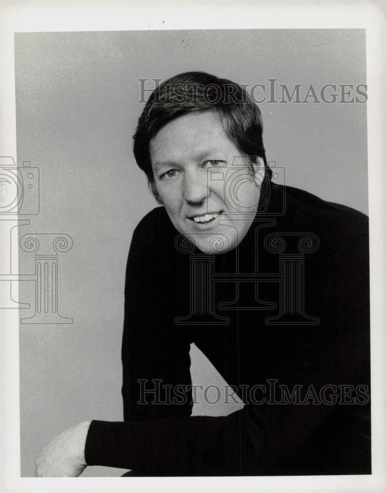 1982 Press Photo David Hartman Hosts 