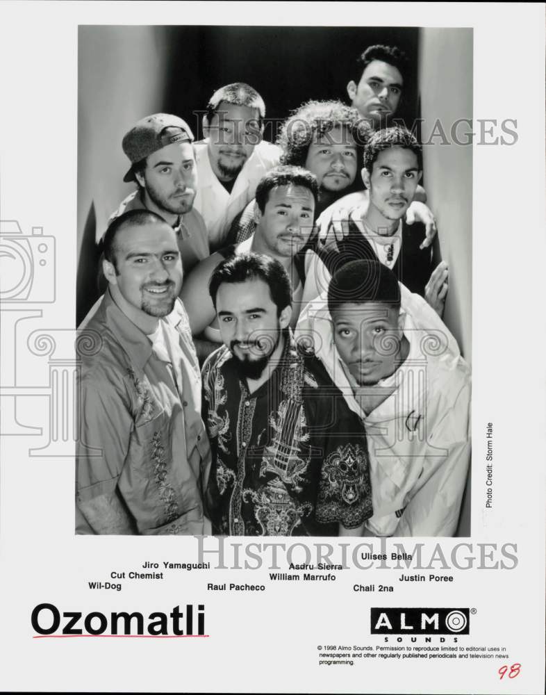 1998 Press Photo Ozomatli, Music Group - srp37797- Historic Images