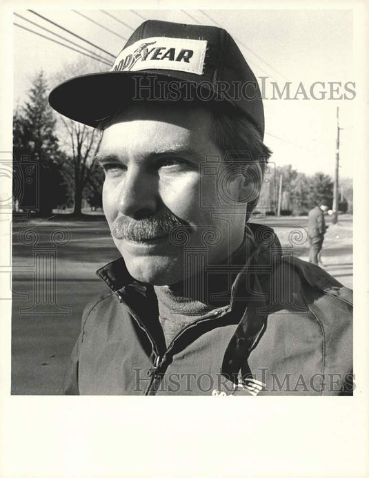 1984 Press Photo Race Car Driver Kim Baker, Wilbraham, Massachusetts - srs03429