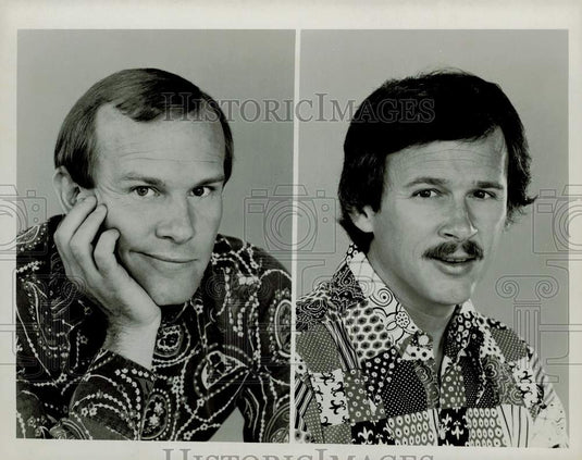 1970 Press Photo Tommy and Dick Smothers in "The Smothers Brothers Summer Show"- Historic Images