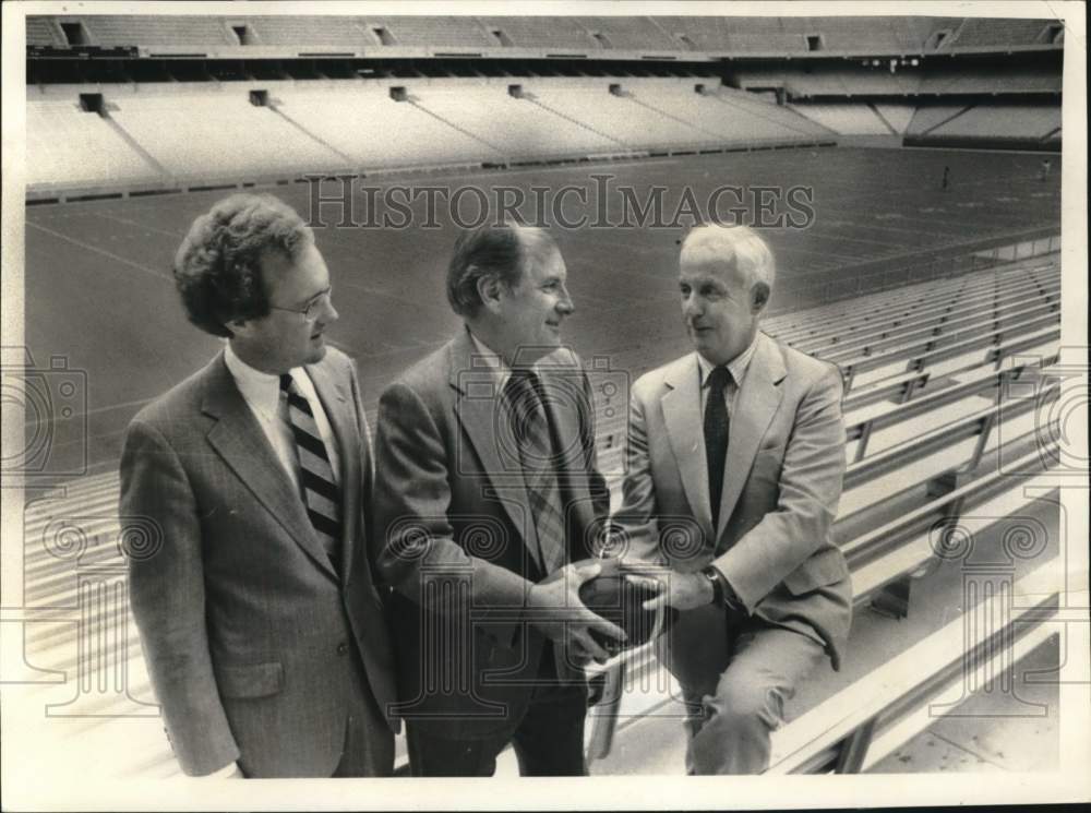 1980 Press Photo Officials at Syracuse University Carrier Dome Football Field- Historic Images