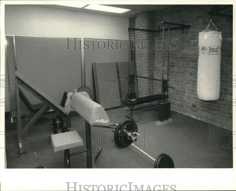 1985 Press Photo Veterans Administration Counselling Center Exercise Room- Historic Images