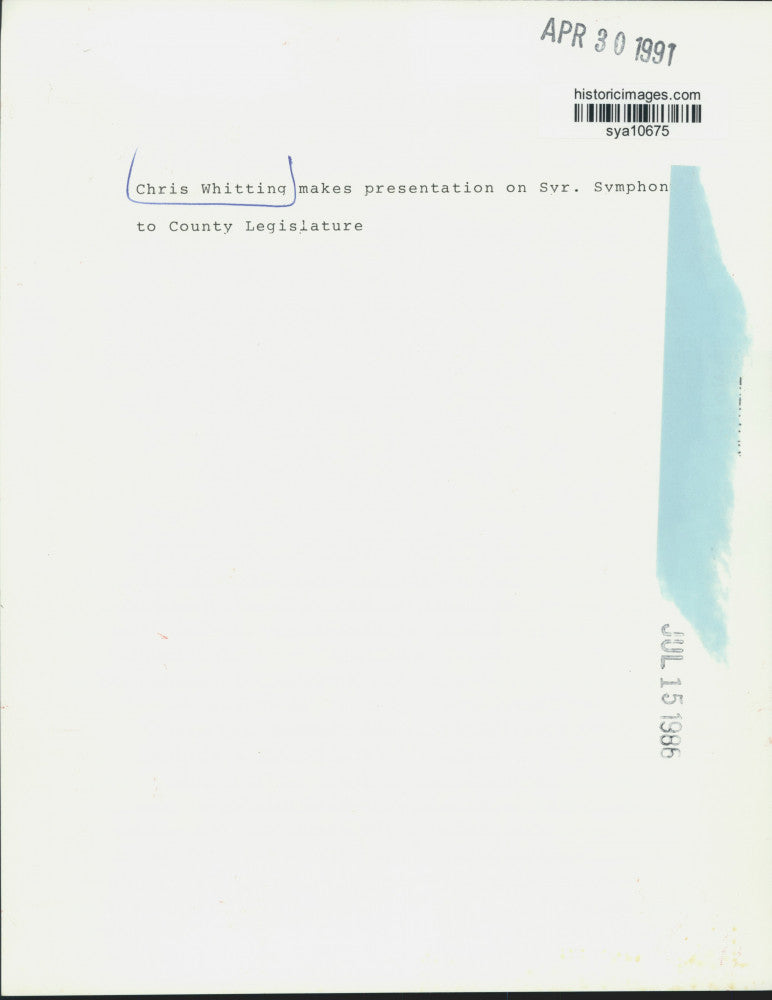 1986 Press Photo Chris Whitting Speaking at Syracuse Symphony Presentation