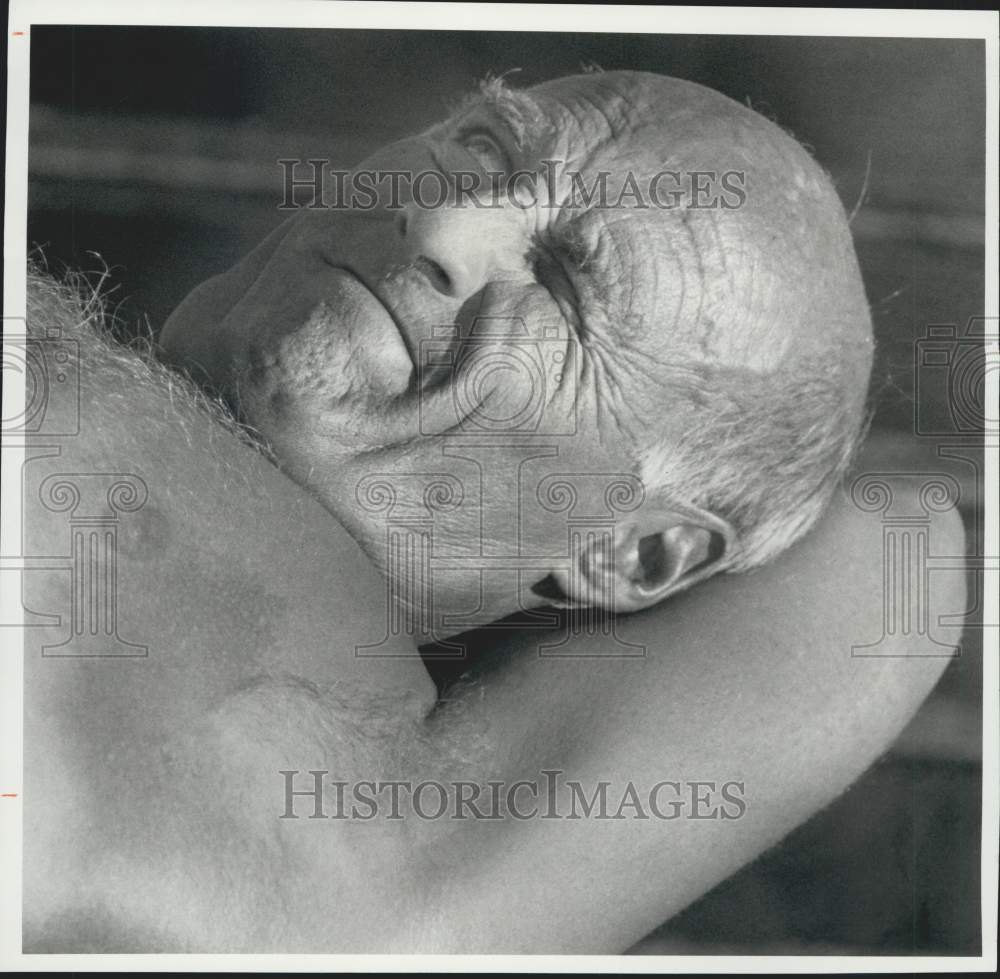 1987 Press Photo Bernhard Sengstock, Long Island Swimmer at Backstroke Event- Historic Images