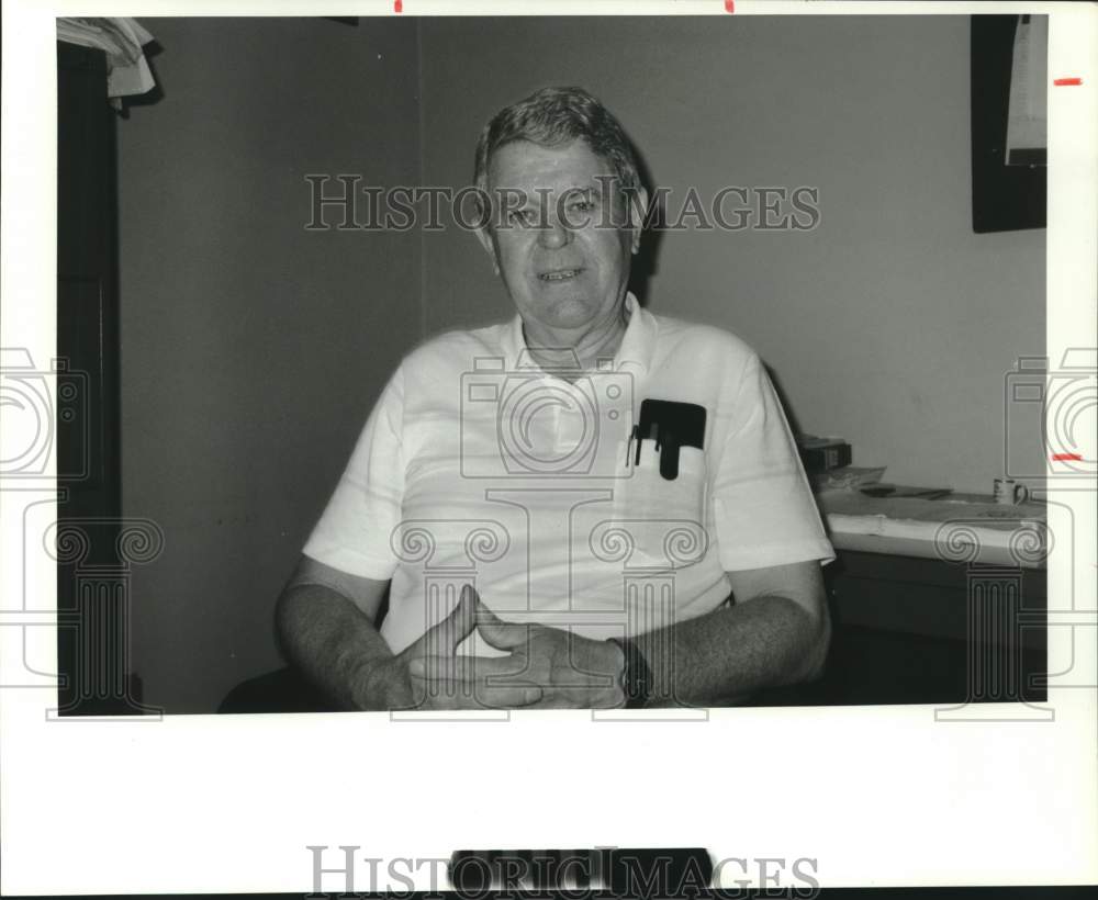 1991 Press Photo Leonard Ralston in Portrait - sya11207