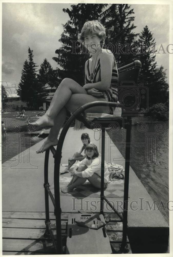 1984 Press Photo Laura Snyder, Lifeguard at Green Lake Village Park - sya11664- Historic Images