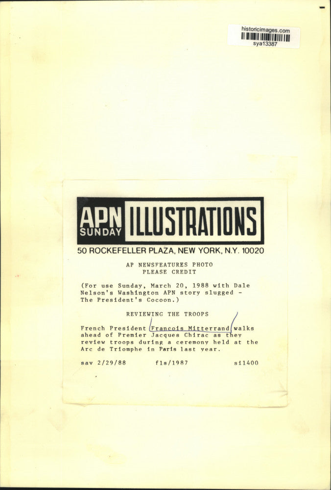 1987 Press Photo French President Francois Mitterrand Reviews Troops in Paris