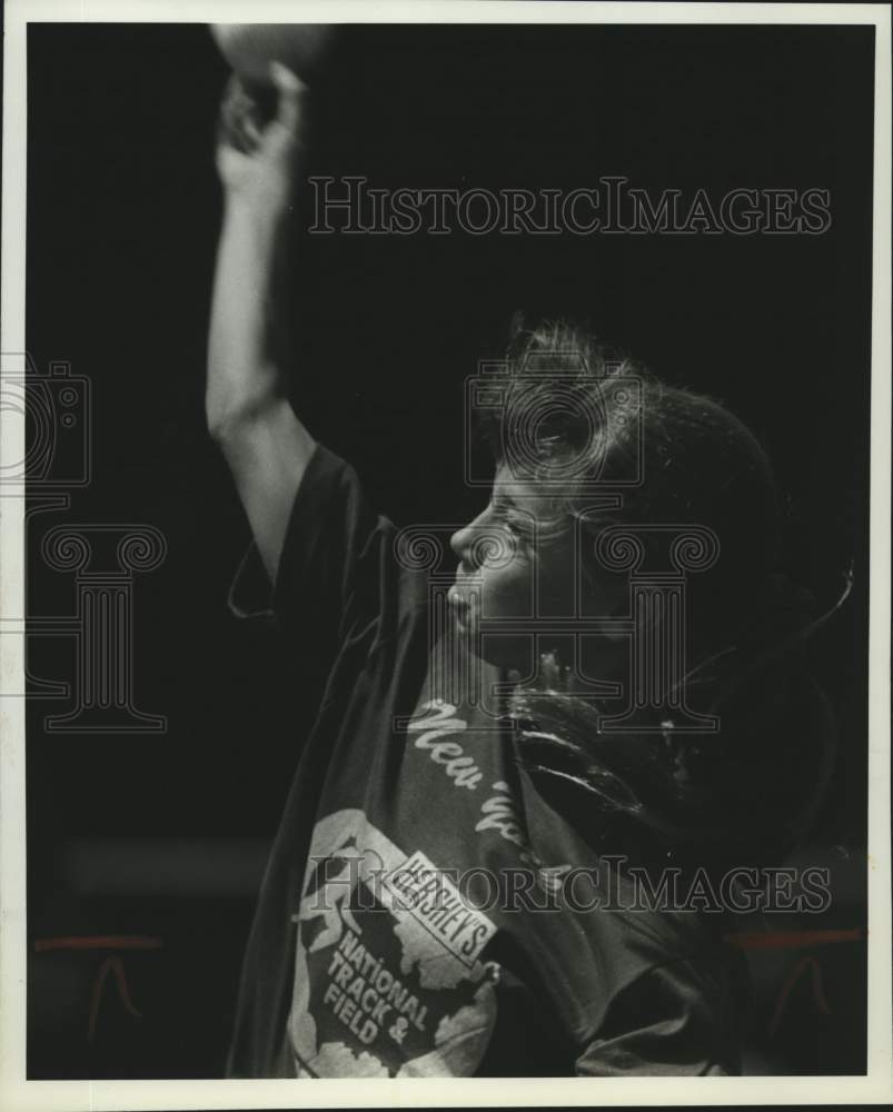 1989 Press Photo Melinda Baker at Hershey Track and Field Softball Throw- Historic Images