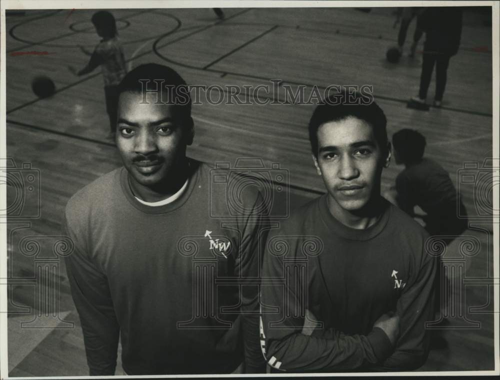 1990 Press Photo Jose Rosado, Volunteer at Northwest Recreation Center- Historic Images