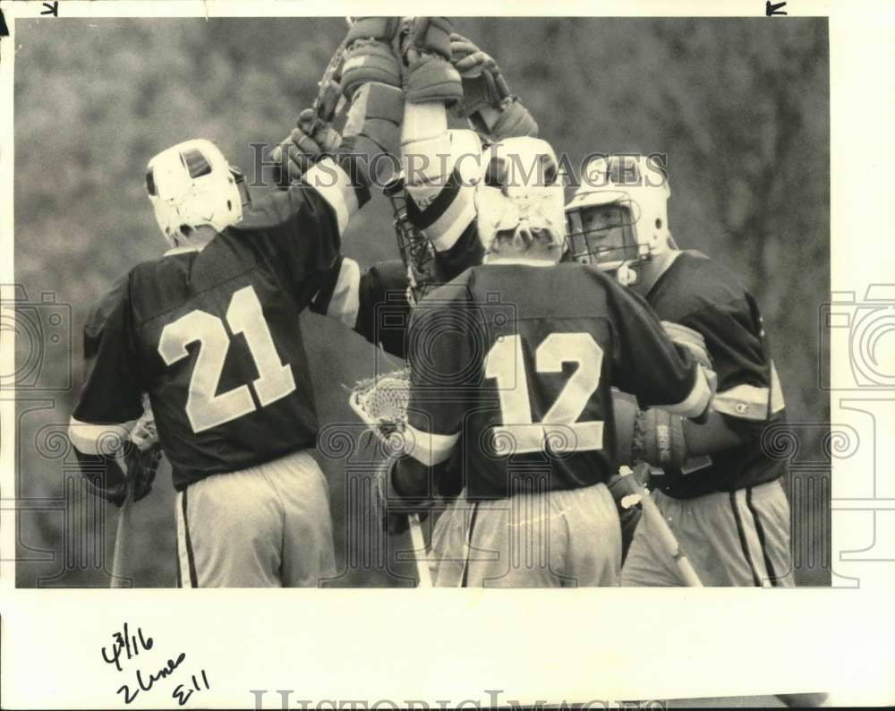 1986 Press Photo West Genesee Wildcats Lacrosse Team Players at Game - sya18120- Historic Images