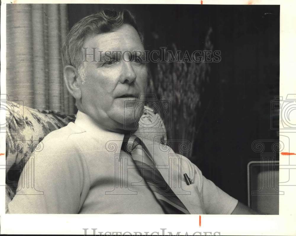 1984 Press Photo C.R. "Sam" Axtell in Portrait - sya18421- Historic Images