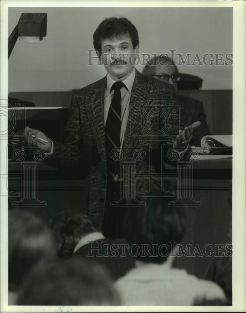 1990 Press Photo David Palmer Speaking at Geddes Town Hall Incinerator Meeting- Historic Images