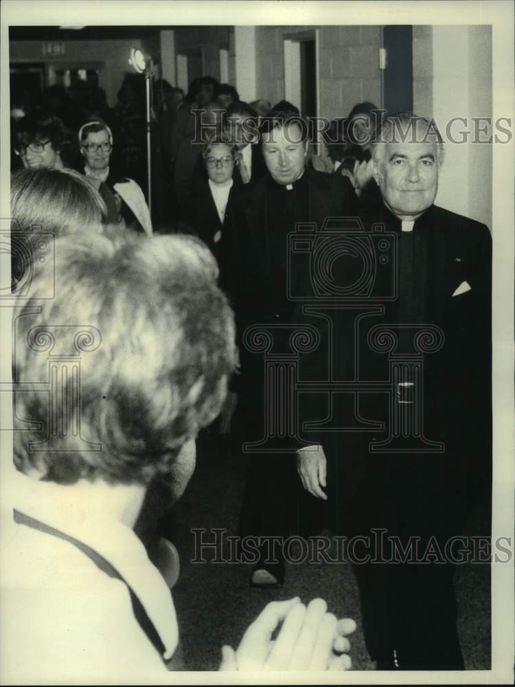 1978 Press Photo Reverend Theodore Hesburgh at Most Holy Rosary Church- Historic Images