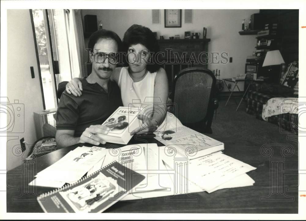 1989 Press Photo Cancer Patient Bob &amp; Geri Cunningham in Sherrill - sya49883