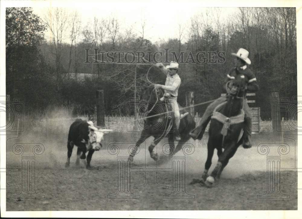 Press Photo Rodeo Competitors Joe Farrelly and Ward Mitchell at Calf Rope Event- Historic Images