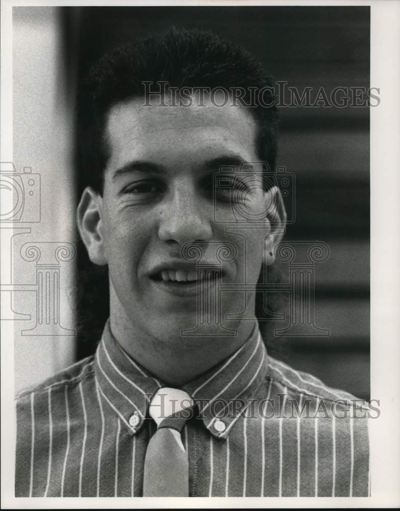 1989 Press Photo Fayetteville-Manlius High School Gymnast Brian Courtwright- Historic Images