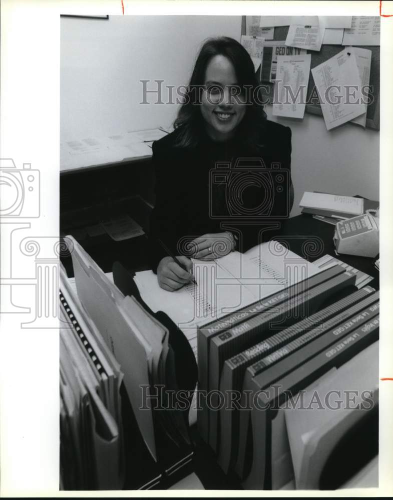 1992 Press Photo Teletutor Hope Feld at her Desk at WCNY TV Station - sya66029- Historic Images