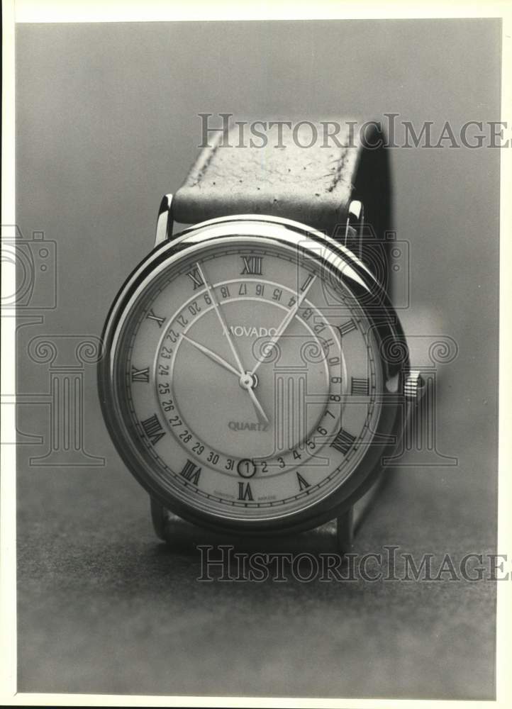 Press Photo Movado Quartz Watch in Display - sya66478