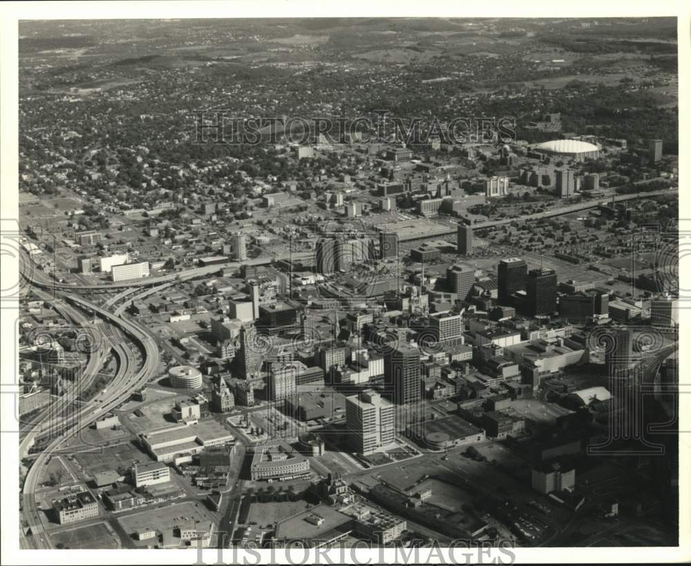 Press Photo Aerial View of Syracuse, New York Skyline - sya67340- Historic Images