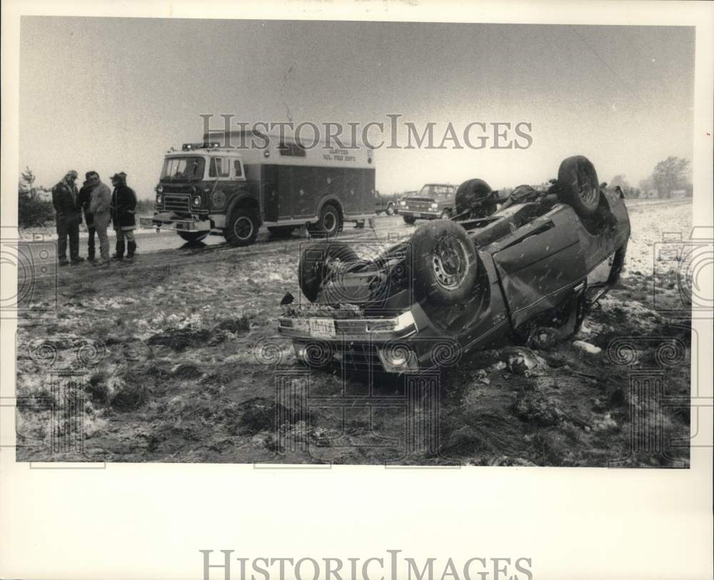 Press Photo Car upside-down in Route 12 Accident, Depauville, New York