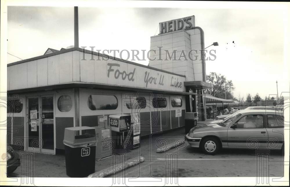 1991 Press Photo Exterior of Heid's of Liverpool on Route 370, New York- Historic Images