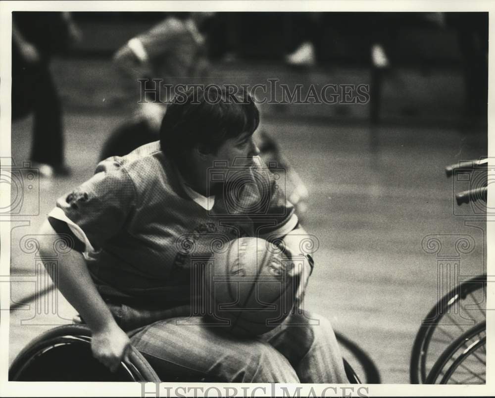 Press Photo Chris Rupert, Syracuse Flyers Wheelchair Basketball Team Player- Historic Images