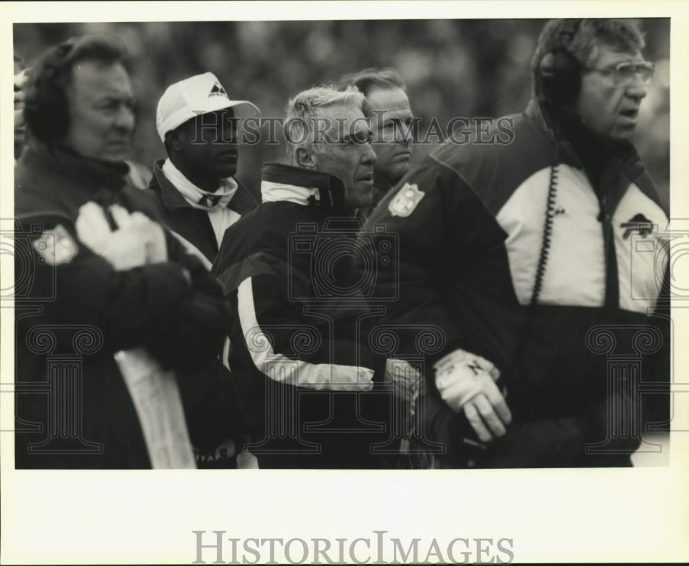 Press Photo Coach Marv Levy & Assistant Coaches, Bill's vs Denver Football Game- Historic Images