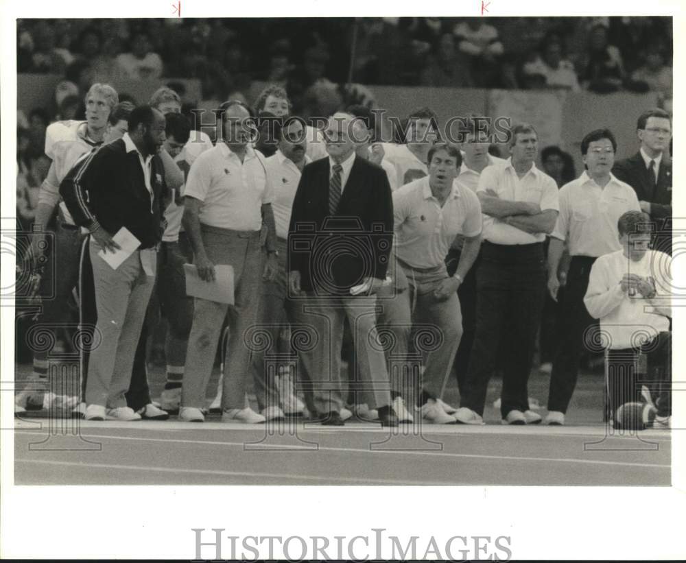 1988 Press Photo Officials on sideline of Sugar Bowl Football Game - sya83783- Historic Images