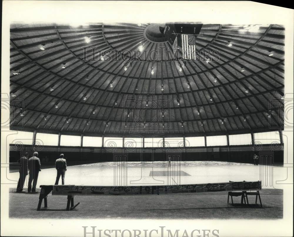 1977 Press Photo Carrier Dome Basketball Court at Manley Field House - sya85035- Historic Images