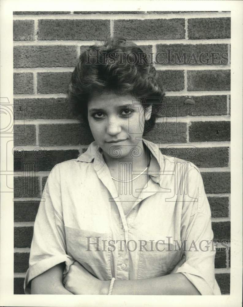 Press Photo Vanessa Clark, High School Football Athlete - sya89731- Historic Images