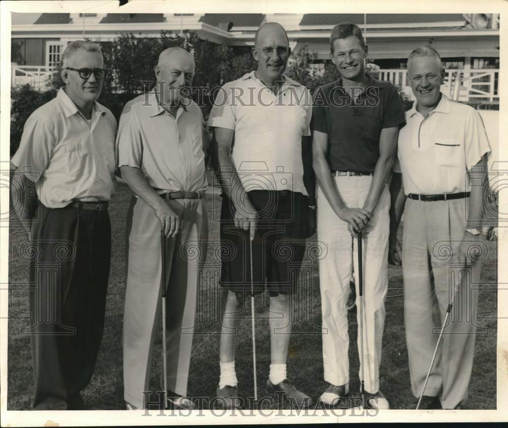 1955 Press Photo Orange Varsity Club Sports Day Attendees at Drumlins, New York- Historic Images