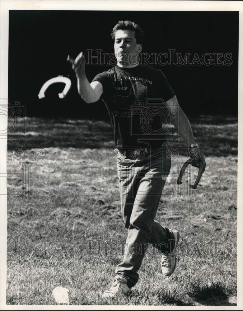 Press Photo Frank Schmitter Playing Horse Shoes at Casey Park in Auburn- Historic Images