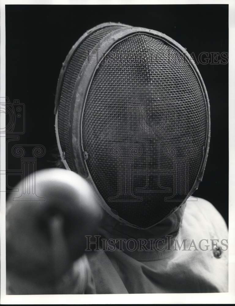 Press Photo Peter Kip in Fencing Gear - sya97362- Historic Images