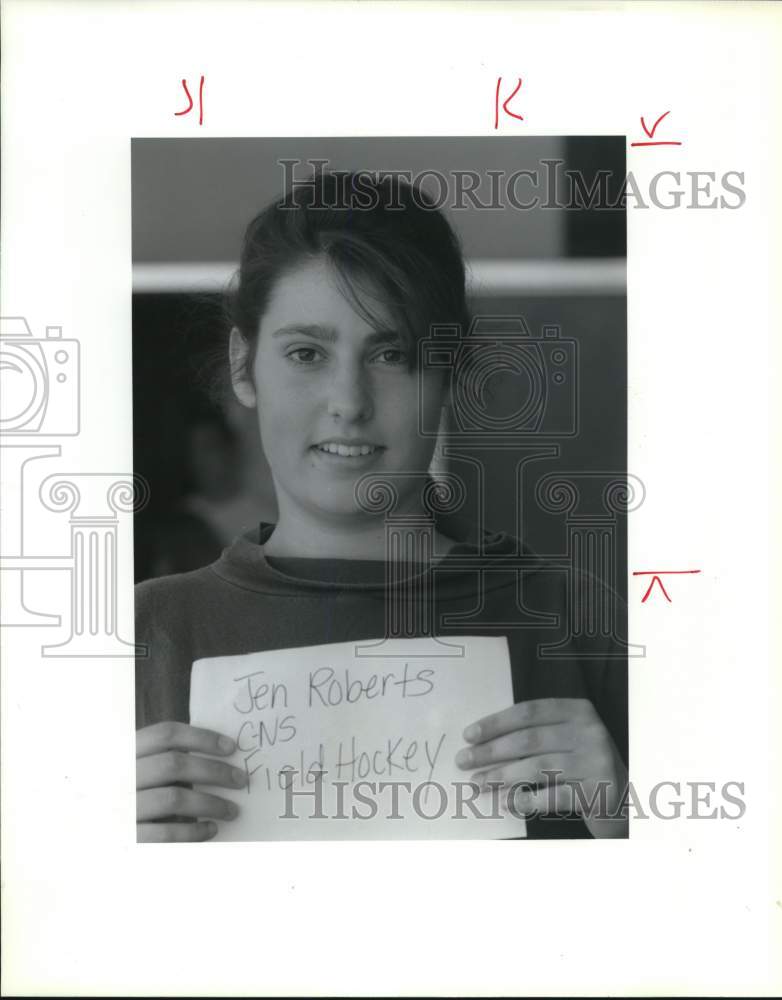 1990 Press Photo Jen Roberts, CNS Field Hockey Player- Historic Images