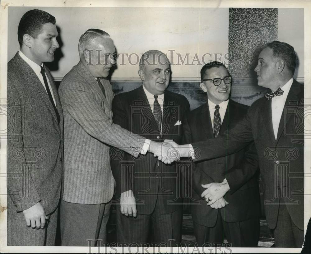 1960 Press Photo Republican leader greets four new city councilmen. - syb01238- Historic Images