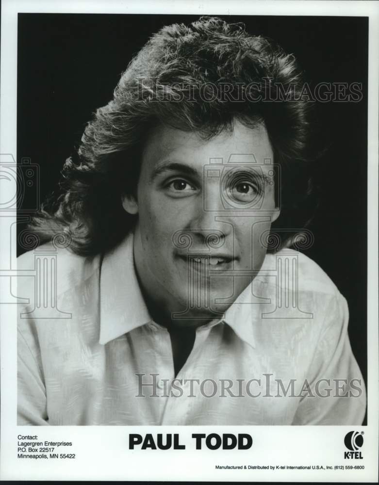 Press Photo Paul Todd poses for a portrait - syp00438- Historic Images