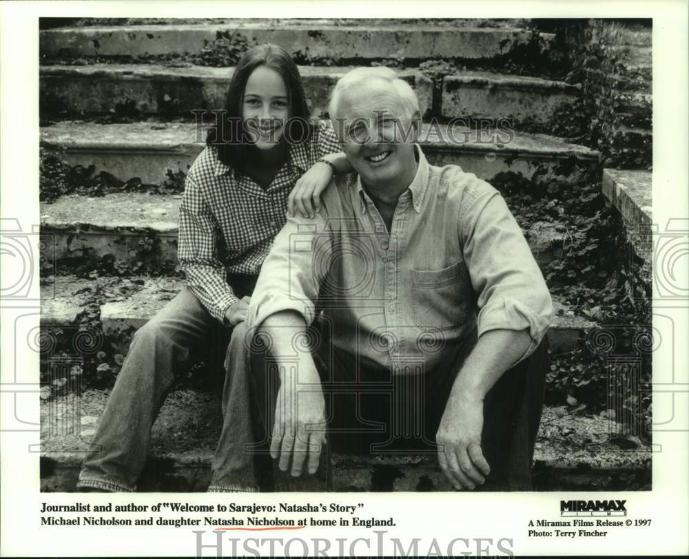 1997 Press Photo Michael Nicholson and daughter Natasha Nicholson in England- Historic Images