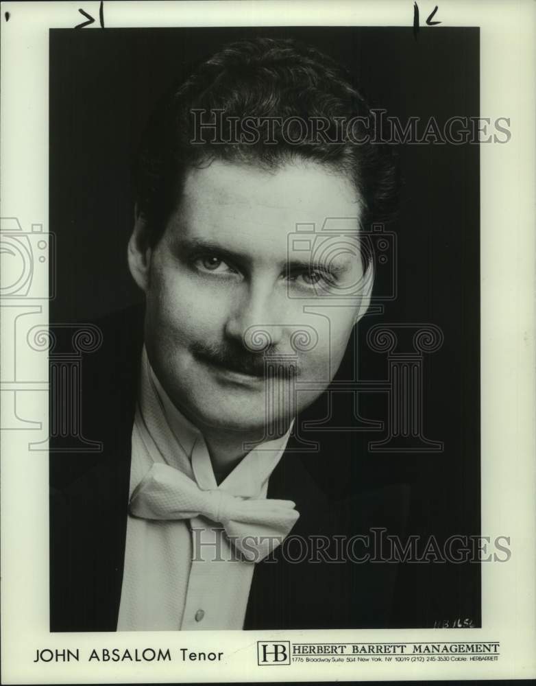 Press Photo Tenor singer John Absalom - syp09123- Historic Images