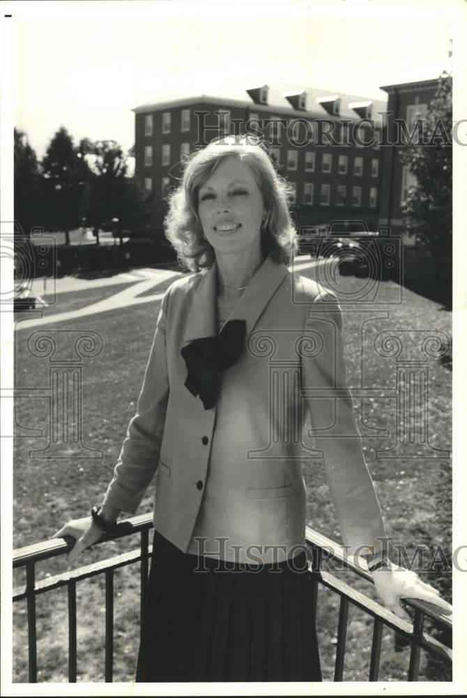 1987 Press Photo Brenda Fullmer, social director at U.S. Coast Guard Academy- Historic Images