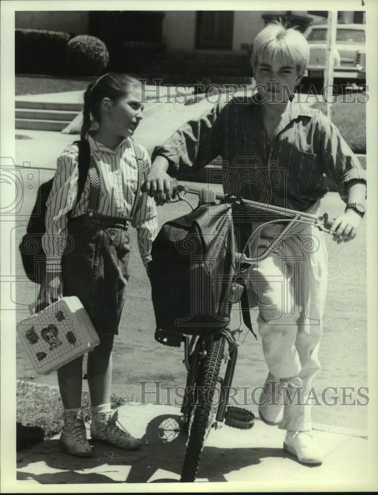 1987 Press Photo Keri Houlihan and Chad Allen in "Our House" - syp14913- Historic Images