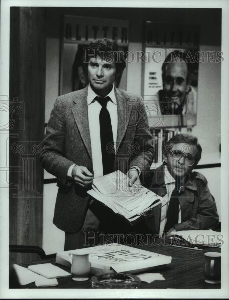 1984 Press Photo David Birney and Arte Johnson in "Glitter" - syp14923- Historic Images
