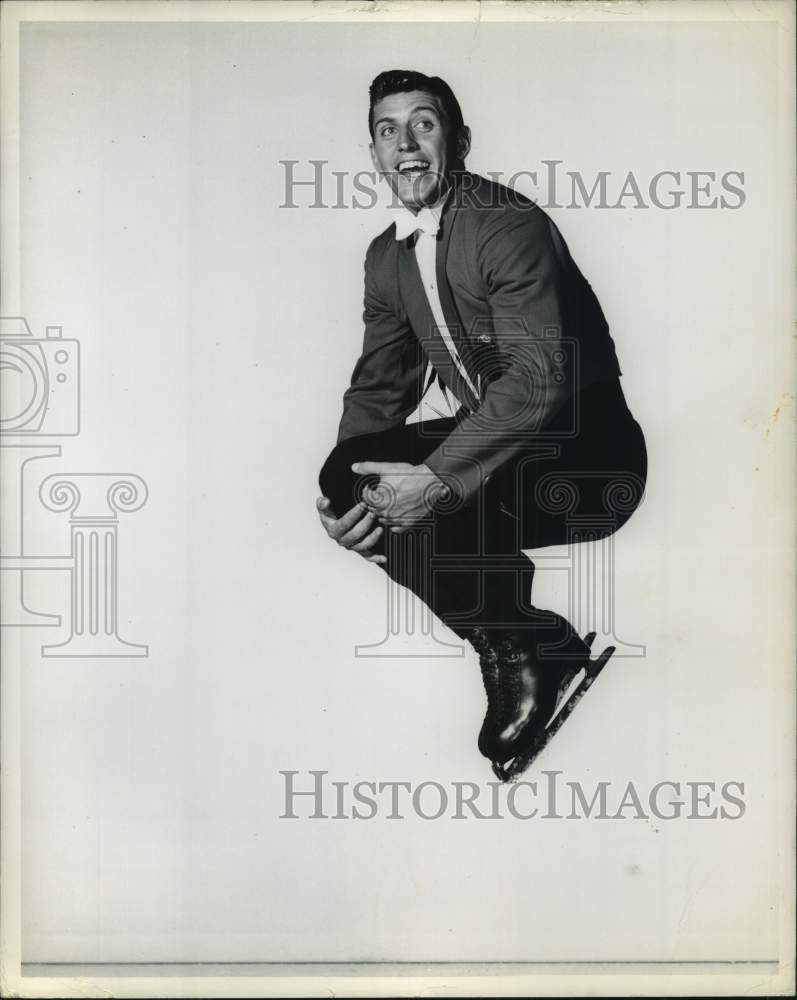 Press Photo Richard Dwyer in the Shipstads and Johnson Ice Follies - syp15230- Historic Images