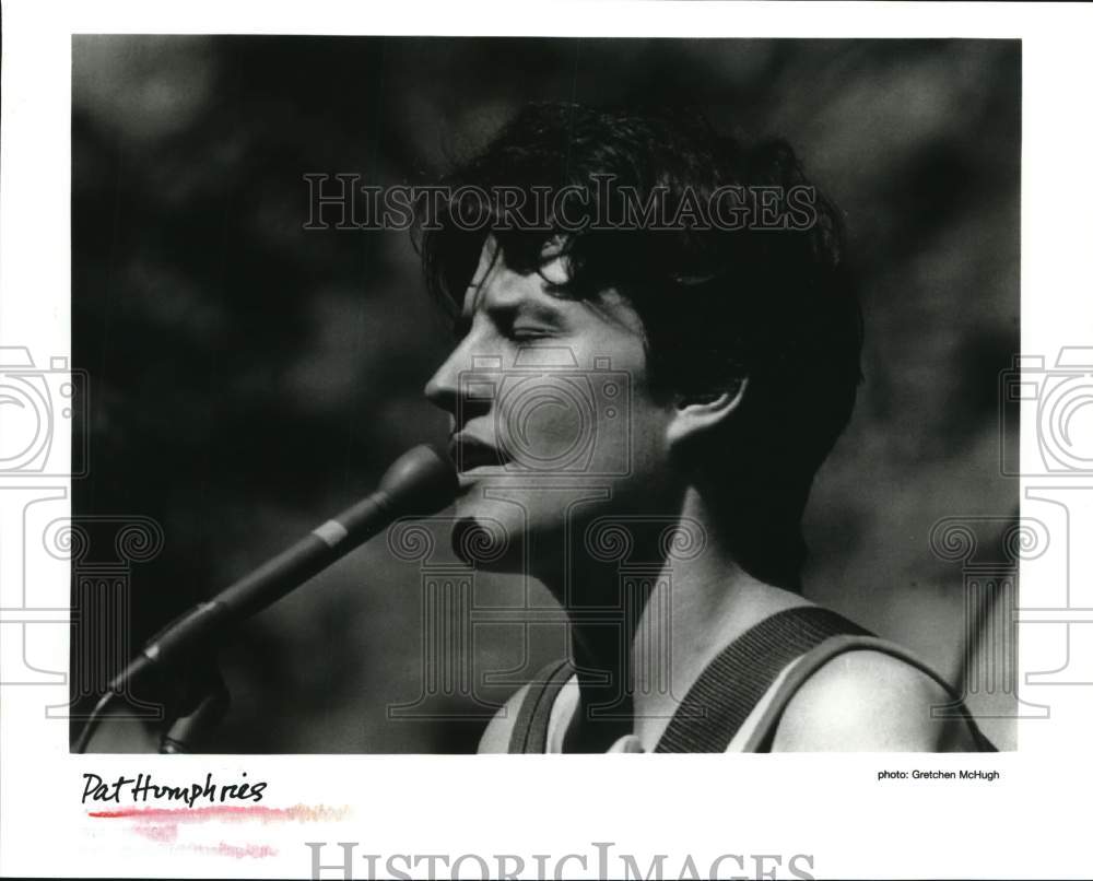 Press Photo Singer Pat Humphries - syp27659- Historic Images