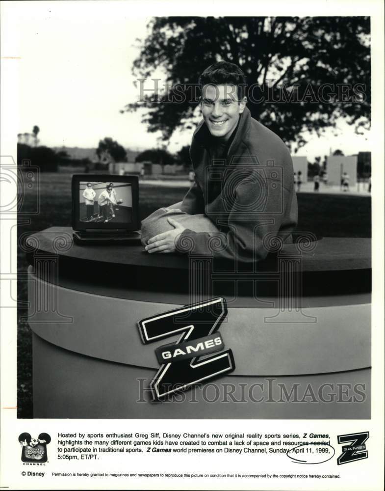 1999 Press Photo Host of Disney Channel's Z Games Greg Siff - syp29686