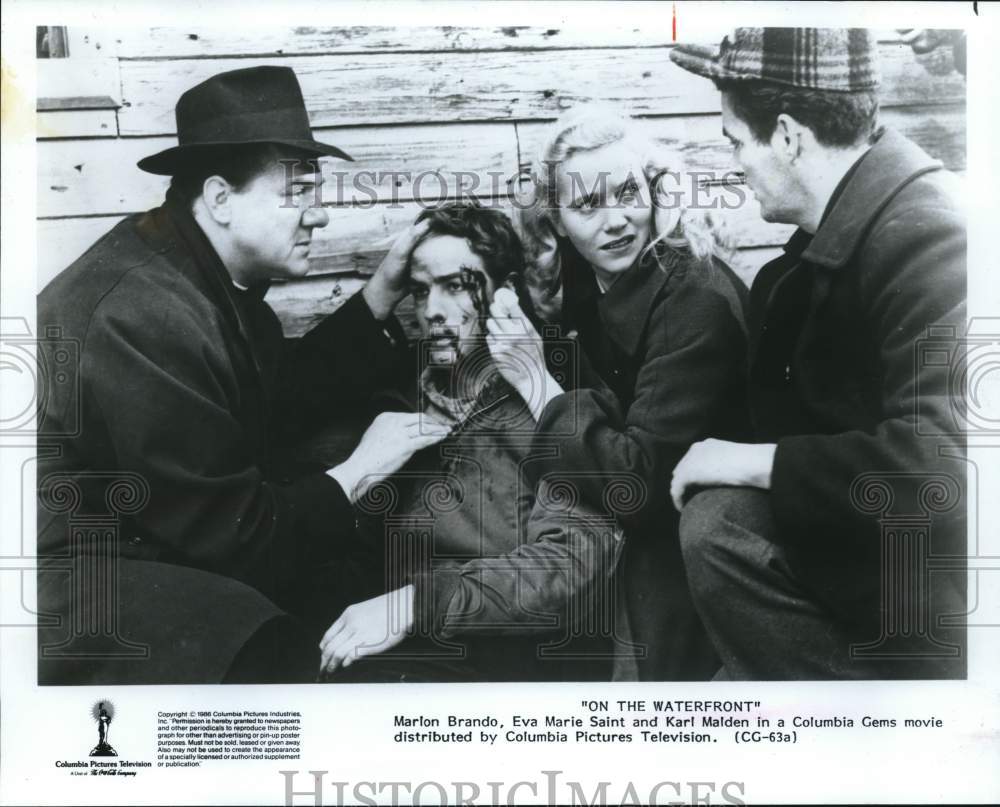 1966 Press Photo Cast members of the movie "On The Waterfront" - syp30827- Historic Images