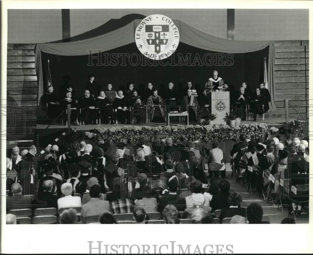 1988 Press Photo Representatives of the LeMoyne College Faculty at Graduation- Historic Images