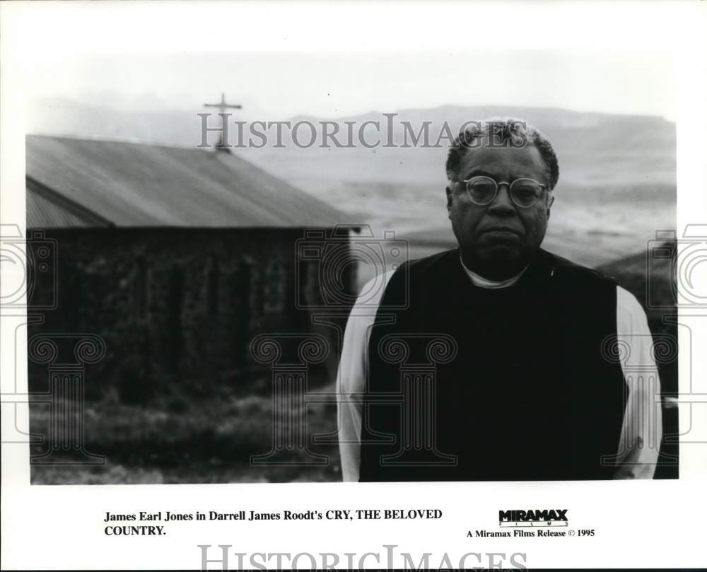 1995 Press Photo Actor James Earl Jones in &quot;Cry, The Beloved Country&quot; Movie- Historic Images